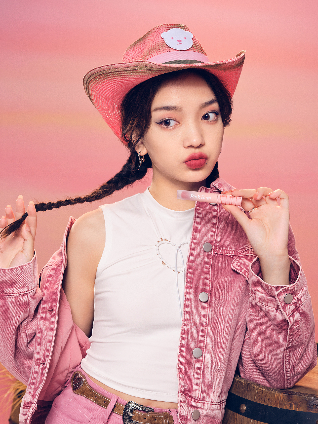 PINK BEAR 彩妆（图ZMjgyNjk2Mzcy） - 修图/后期 - 站酷设计师邝也可以原创素材 - 站酷ZCOOL