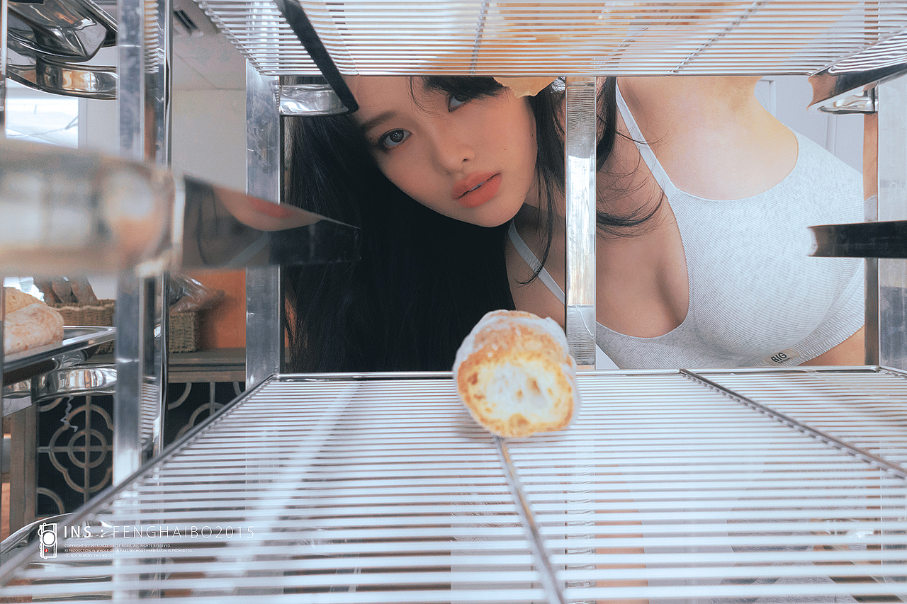 内衣拍摄（图ZMzA2NTU1NzU2） - 人像摄影 - 站酷设计师BoboF原创素材 - 站酷ZCOOL