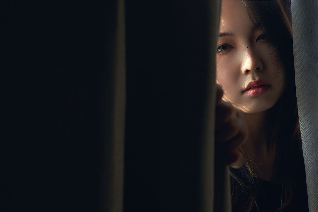 你逆光而来，配得上所有的好🌞（图ZMzIwMDMzNzQ0） - 人像摄影 - 站酷设计师波波_老师原创素材 - 站酷ZCOOL