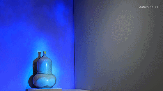 柏梢结翠斗尖新 未问花枝插宝瓶