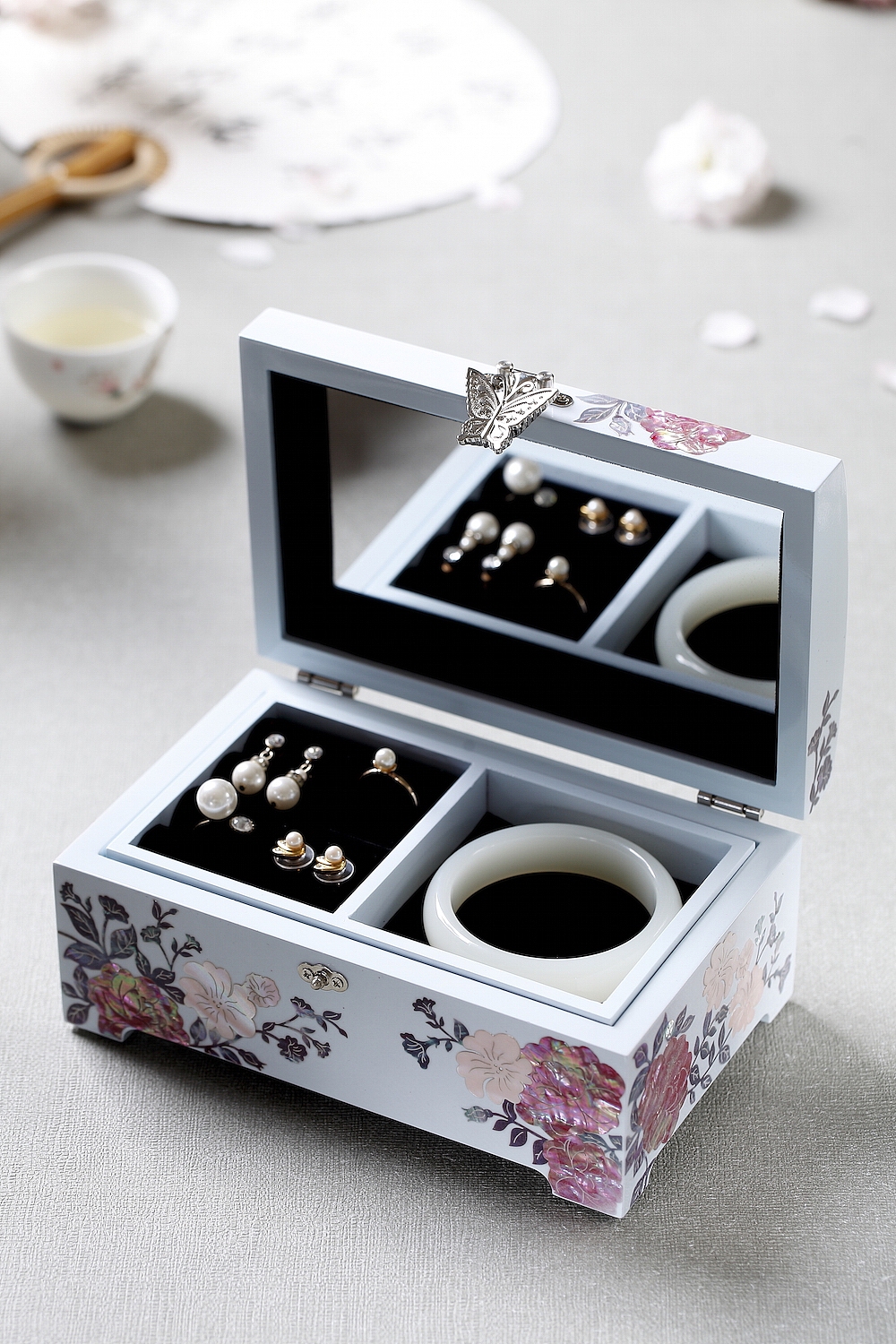 蓝底碎花螺钿小盒子（图ZMjUxMzg2MTk2） - 产品摄影 - 站酷设计师奕品风格原创素材 - 站酷ZCOOL