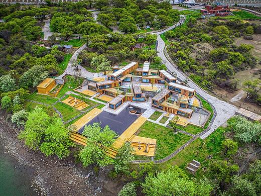 雪山下的集装箱酒店I西藏林芝集装箱民宿I上海集装客
