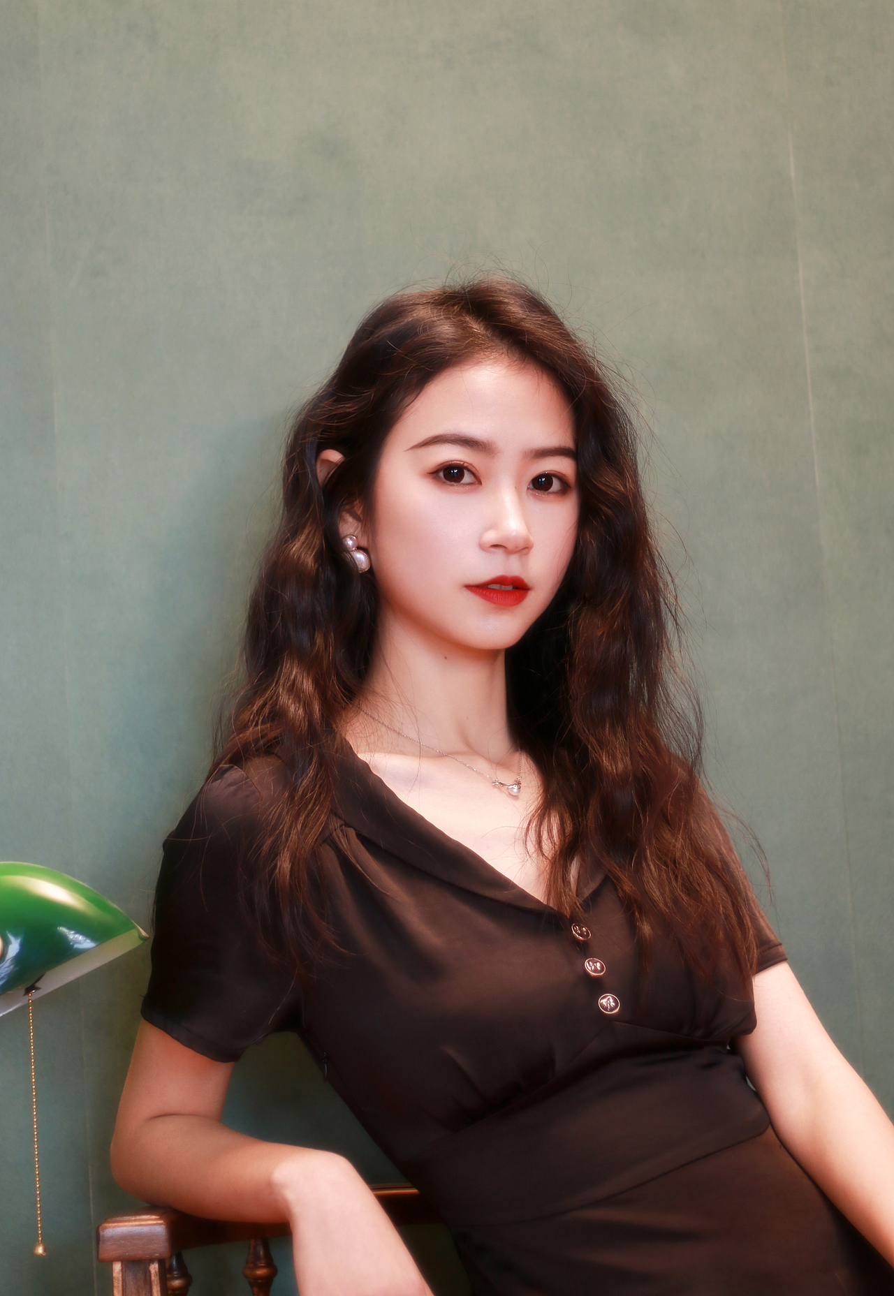 人像摄影----港风复古人像写真（图ZMTQ4NzAwMjY4） - 人像摄影 - 站酷设计师三七卷原创素材 - 站酷ZCOOL