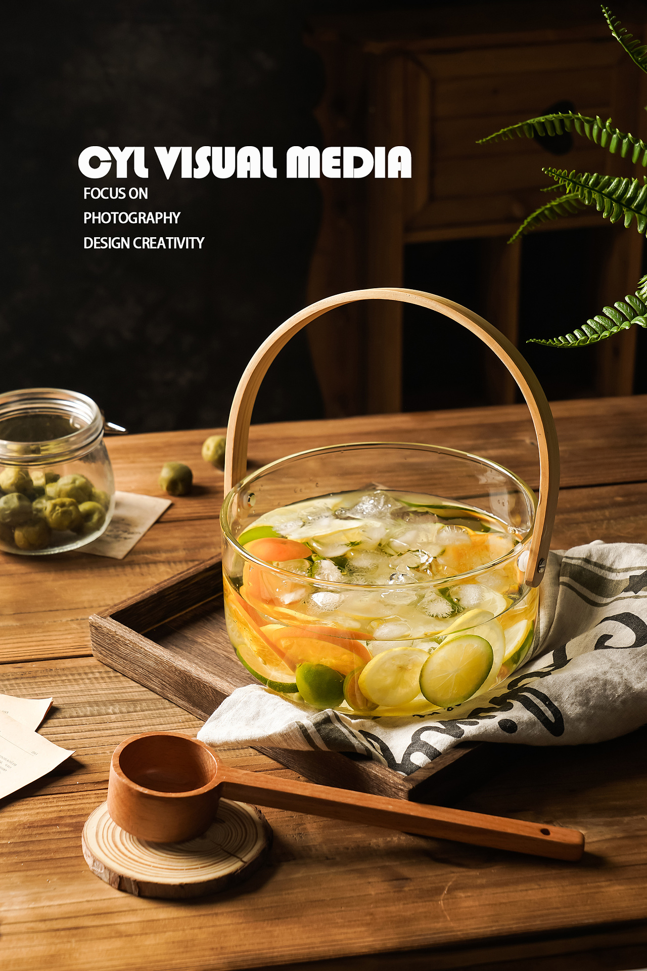 产品摄影|日式暗调玻璃水果桶（图ZMzQ2Nzc5Njg0） - 产品摄影 - 站酷设计师摄影师蔡依琳原创素材 - 站酷ZCOOL