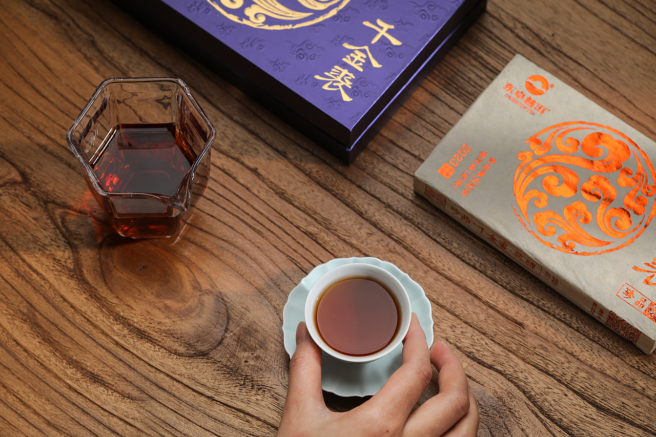 2024年 1月 普洱茶拍摄 老茶头 《国粹》（图ZMzYyNDk5OTU2） - 产品摄影 - 站酷设计师里里里里里花原创素材 - 站酷ZCOOL