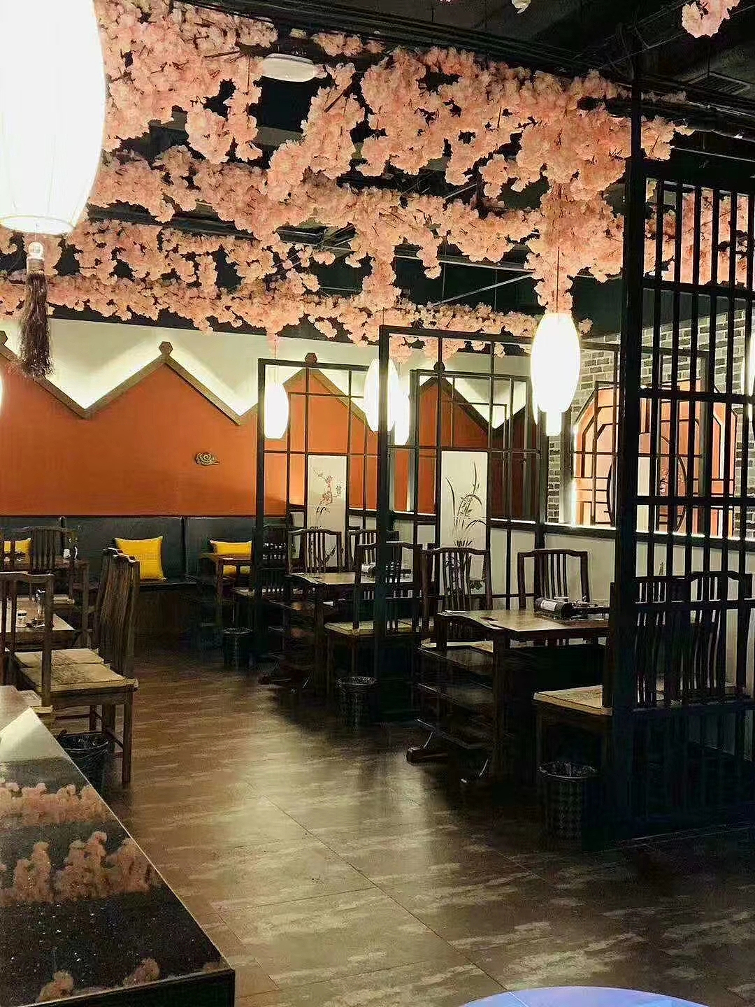 云起火锅-实景（图ZMzYxOTIyMDMy） - 酒店餐饮设计 - 站酷设计师ytytooy原创素材 - 站酷ZCOOL