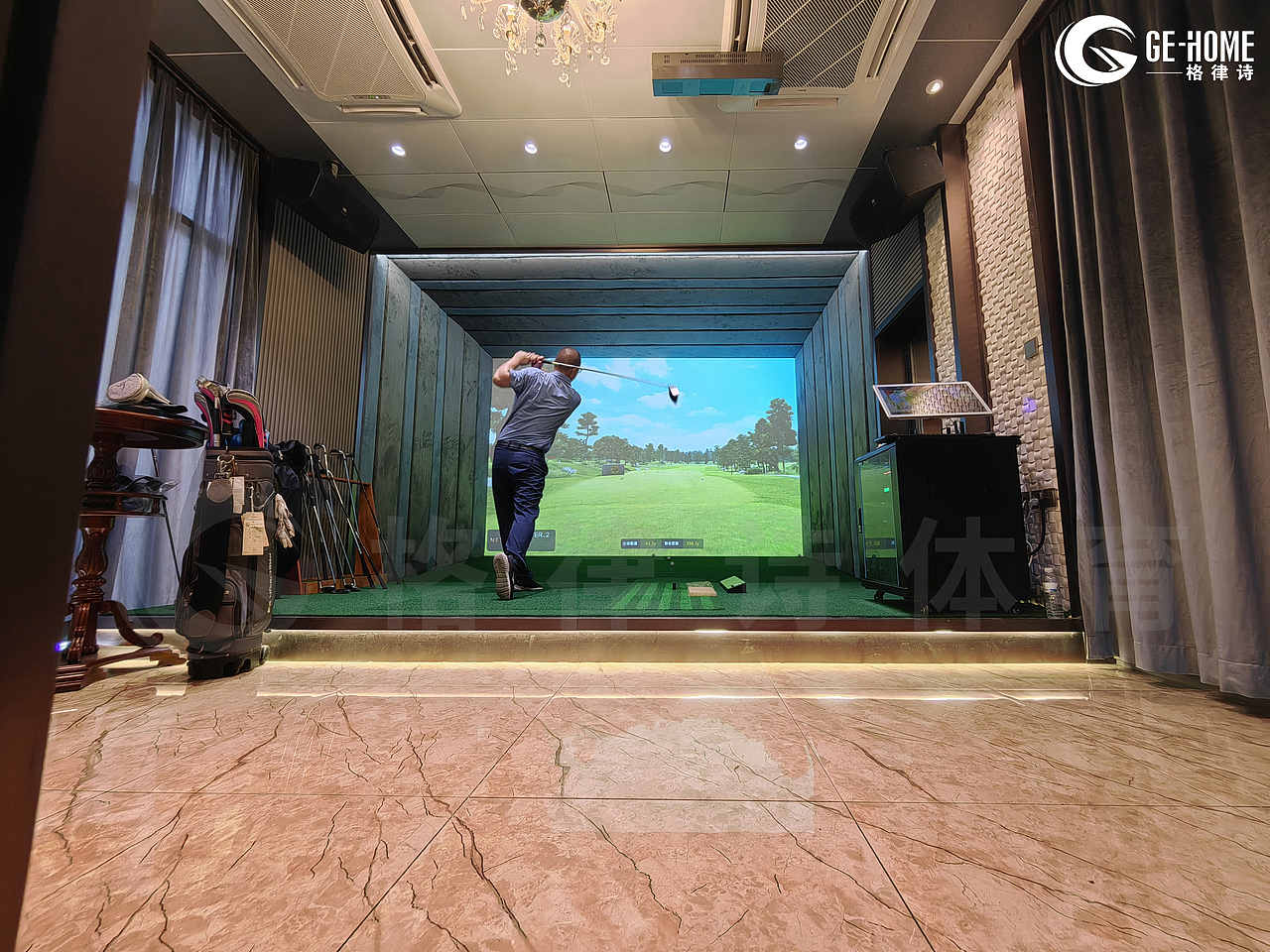 碧桂园室内高尔夫模拟器&KTV系统别墅案例格律诗体育