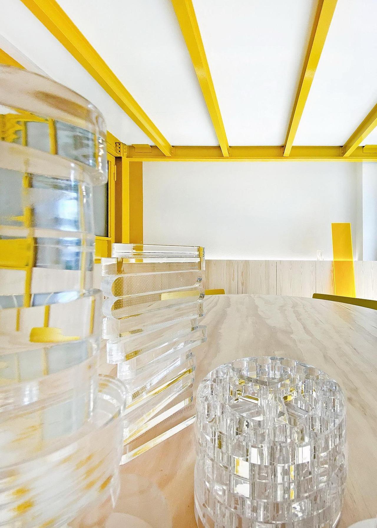 迷你休闲/展示空间简单而唯美