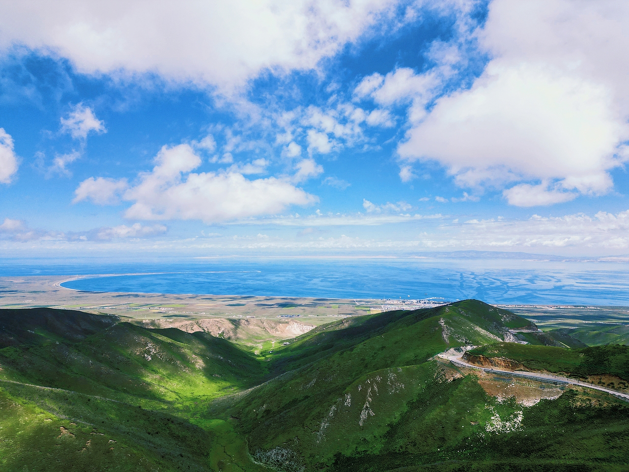 夏日的青海湖&草原（图ZMzU5ODg0MzEy） - 风光摄影 - 站酷设计师JSky_猫原创素材 - 站酷ZCOOL