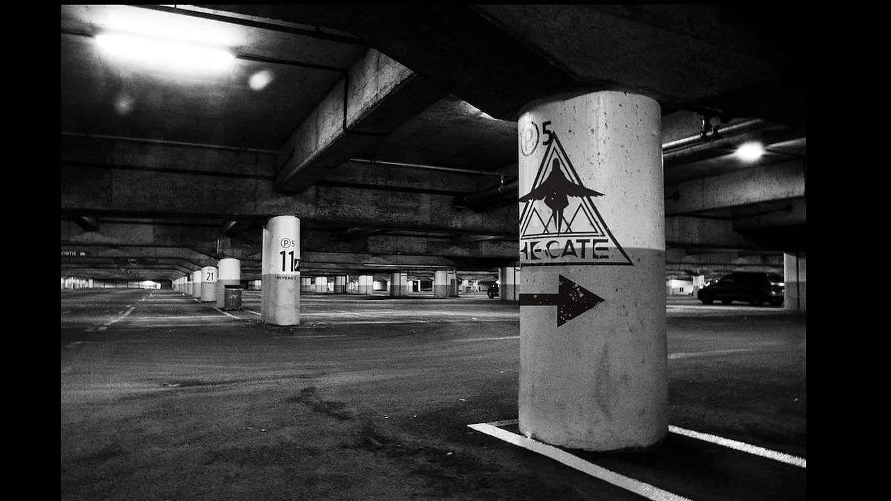 HECATE/赫卡酒吧品牌设计vi（图ZMzY1NjMwNTk2） - 品牌 - 站酷设计师螃蟹剥我捏壳原创素材 - 站酷ZCOOL