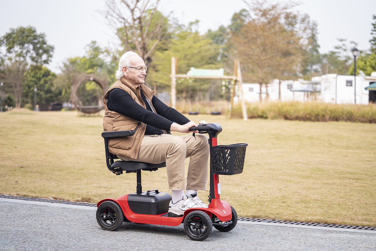 2024 GLASHOW 老人代步车跨境电商视频（图ZMzY3MzA4NTIw） - 交通工具 - 站酷设计师wheelive原创素材 - 站酷ZCOOL