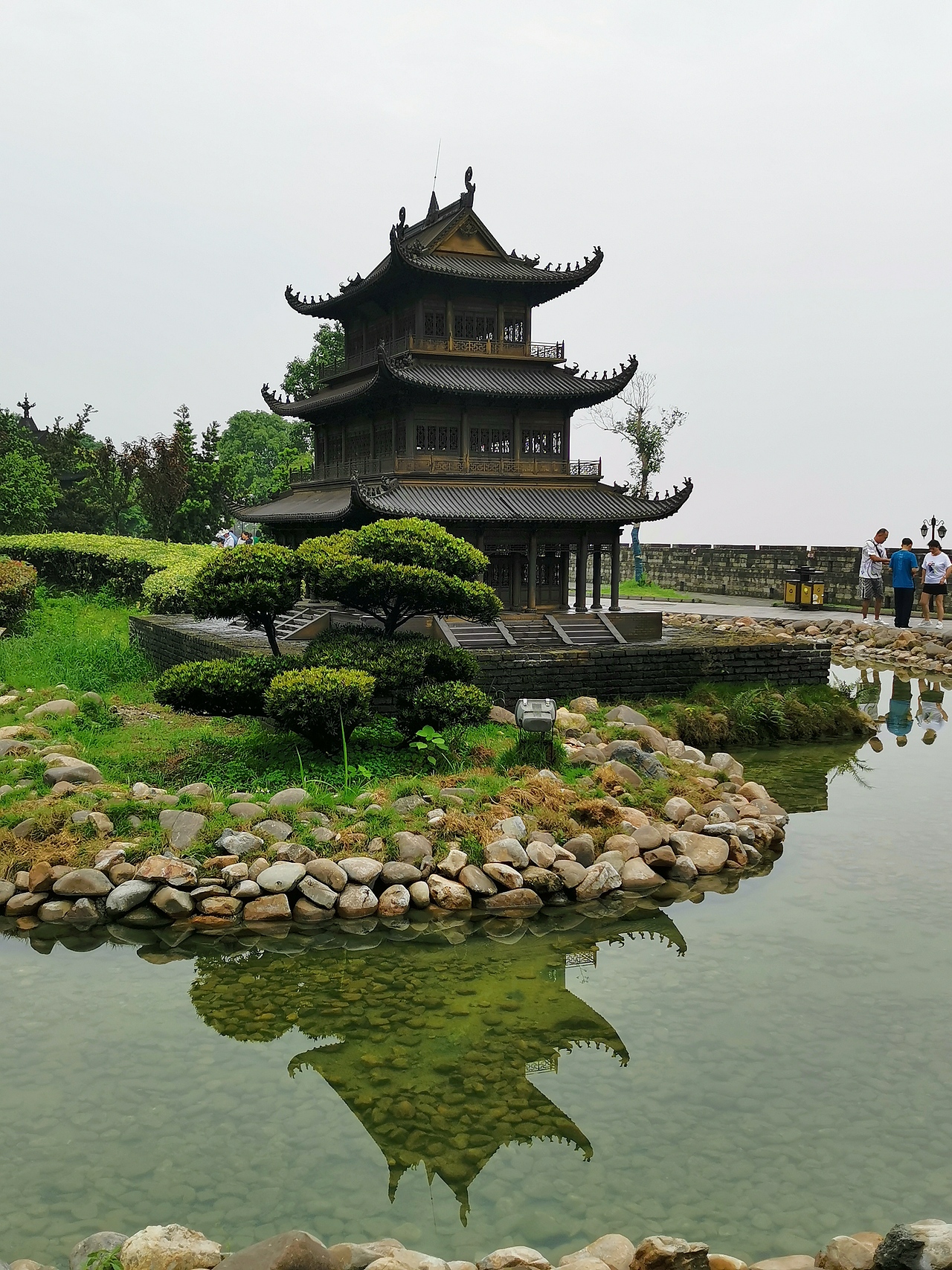 跨越三个城市的旅游风光