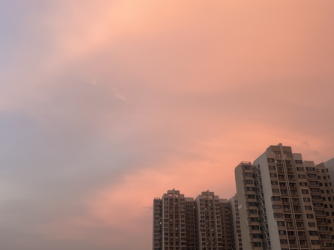 夏日浪漫（圖ZMzA3NzY0MDMy） - 風(fēng)光攝影 - 站酷設(shè)計(jì)師胖胖家的小貓咪原創(chuàng)素材 - 站酷ZCOOL