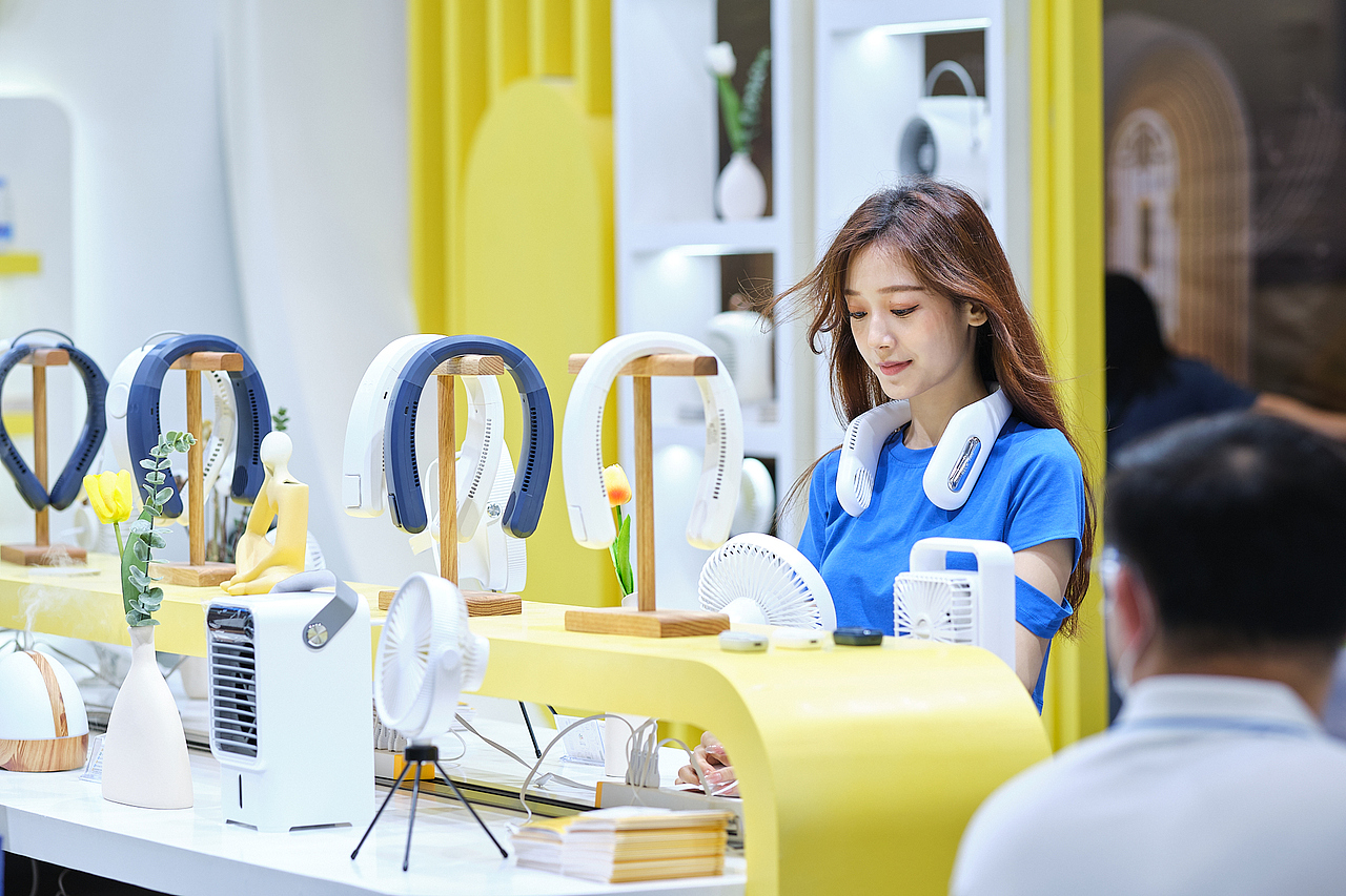 活动拍摄丨第30届深圳礼品展