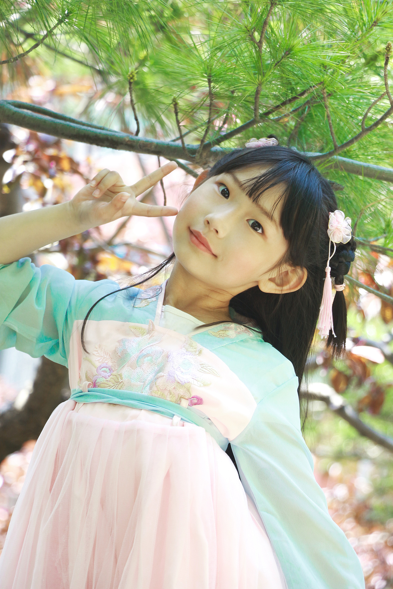 纪念一下只长出一颗门牙的时候