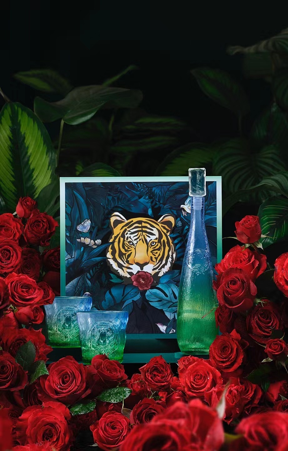 金典SATINE LIFE 2022虎年生肖瓶美术作品（图ZMzIwMDE0NDcy） - 产品摄影 - 站酷设计师一兹Studio原创素材 - 站酷ZCOOL