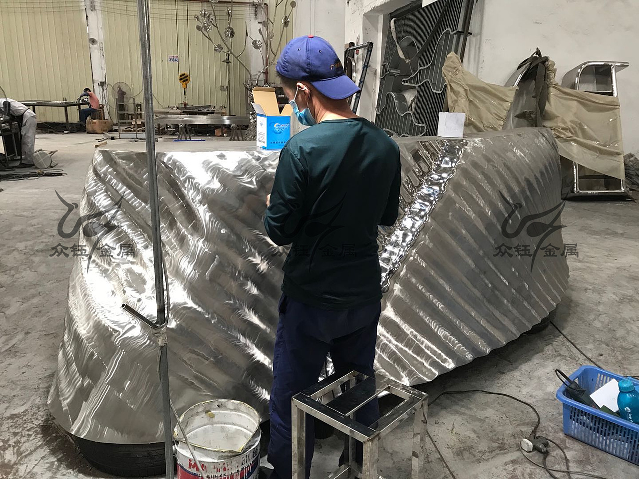 广东佛山异形曲面非标不锈钢吧台接待台定制加工厂家