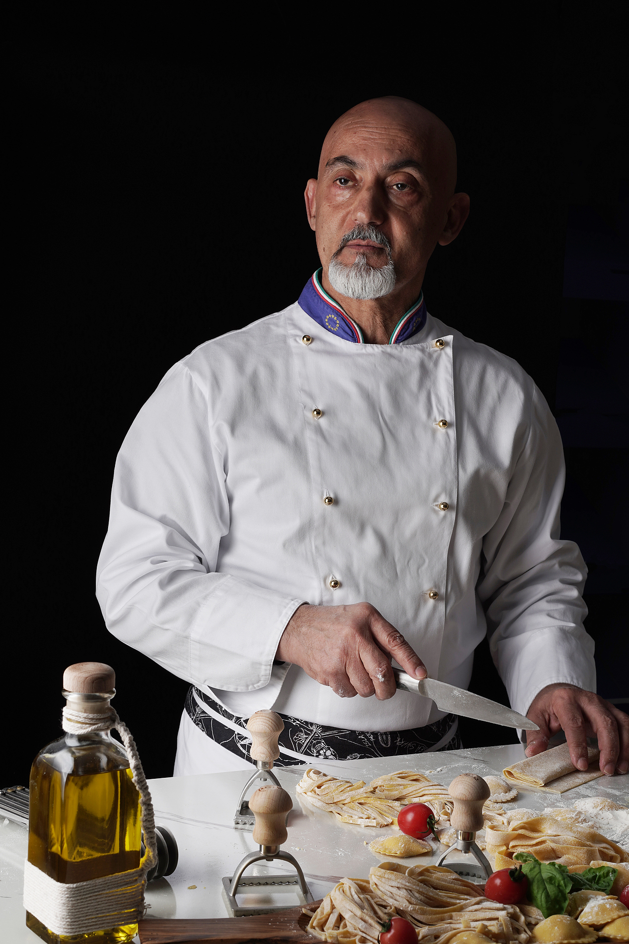 瓶子的多种拍法 - 2021-2022作品集（图ZMzEyNzIyODA0） - 产品摄影 - 站酷设计师韋韋韋維斯原创素材 - 站酷ZCOOL