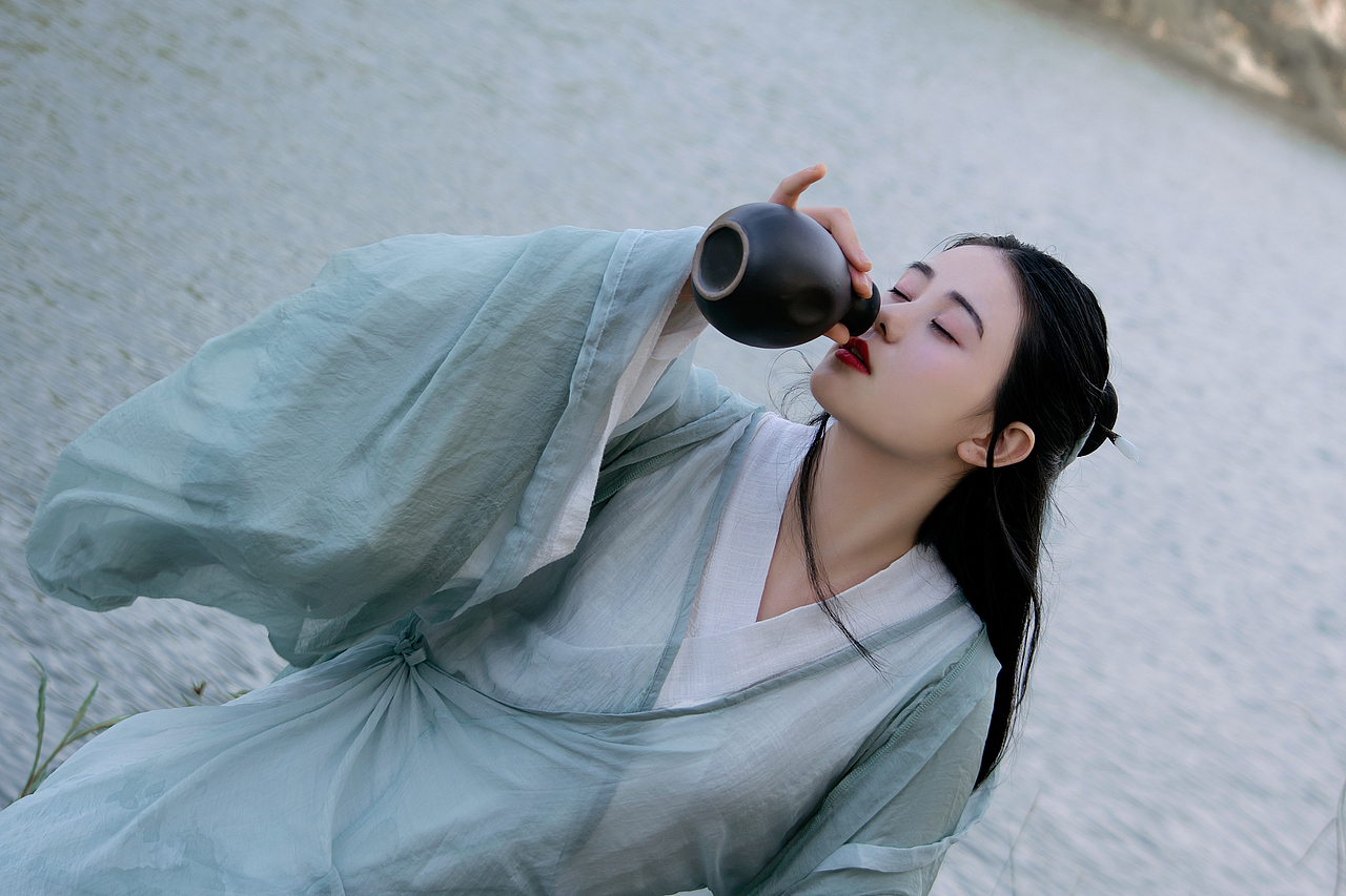 清江引（图ZMjIxMjU3MTgw） - 人像摄影 - 站酷设计师慕雨成诗原创素材 - 站酷ZCOOL