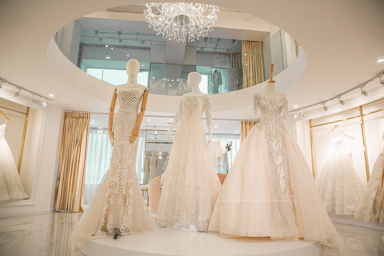 羽茜婚纱｜成都婚纱店装修设计｜打造专属爱情空间（图ZMjk1MzUyMjA4） - 商业空间设计 - 站酷设计师赤足装饰设计原创素材 - 站酷ZCOOL