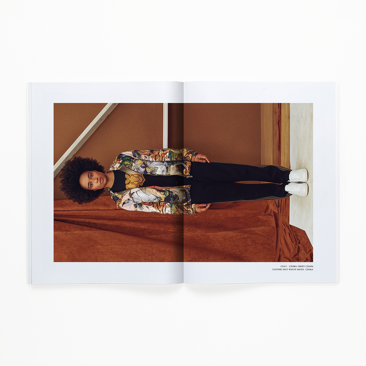 Boinigan Vanita magazine（图ZMTE0MjkzOTQ0） - 修图/后期 - 站酷设计师黑白君工作室原创素材 - 站酷ZCOOL
