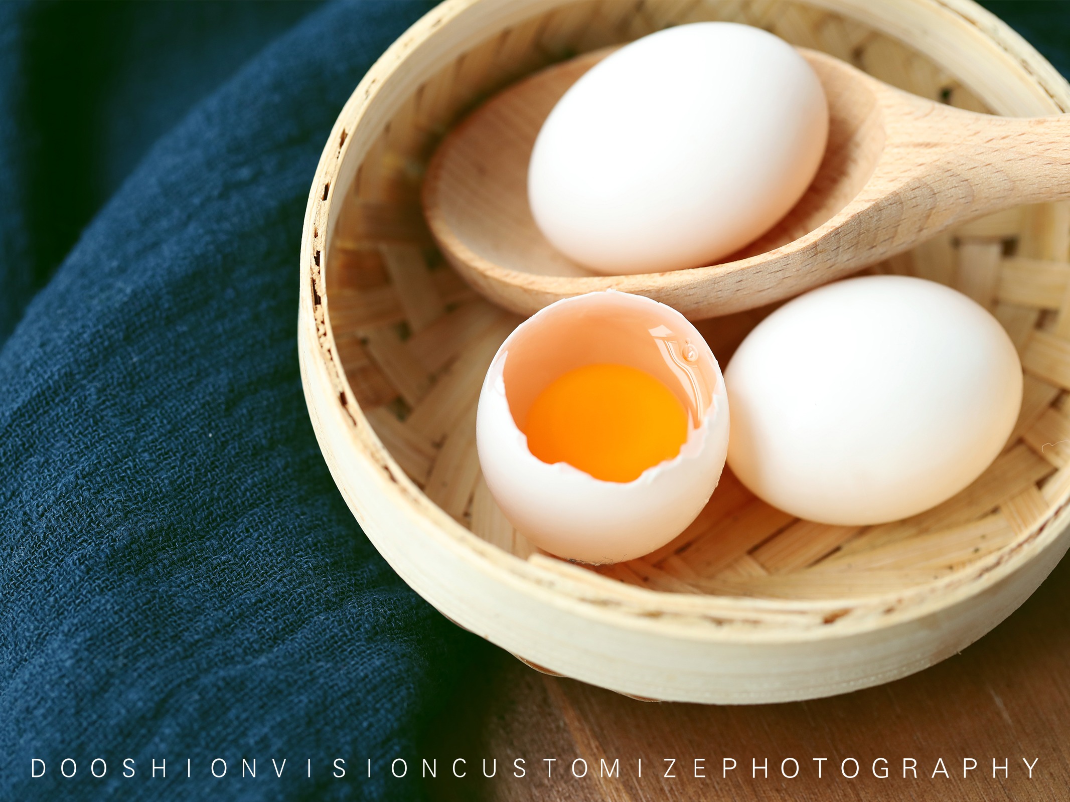 鸽子蛋 晶莹剔透 温润美味~~就像它本身的样子_密斯杨美食摄影-站酷ZCOOL