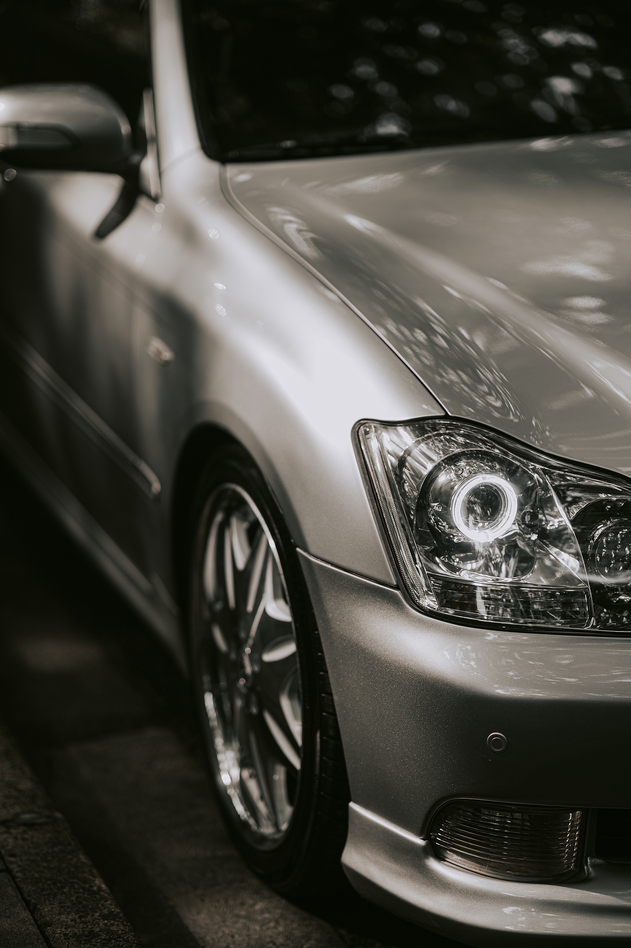 《褪去-12代丰田皇冠》_想·享摄影（图ZMjU3NDg1Mzcy） - 其他摄影 - 站酷设计师Image想原创素材 - 站酷ZCOOL