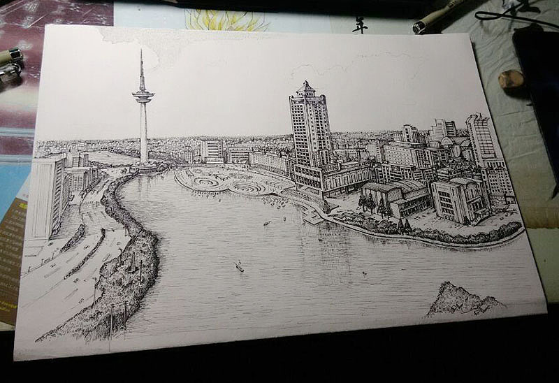 南通的濠河——30华里的濠河环抱古城,被国内外游人誉为"少女脖子上的