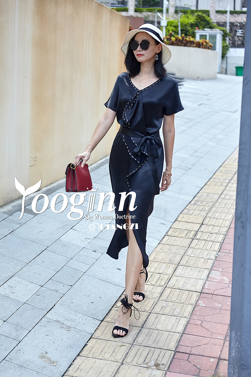 圈点摄影强子老师为诺贝尔服饰公司拍摄服装画册视频。