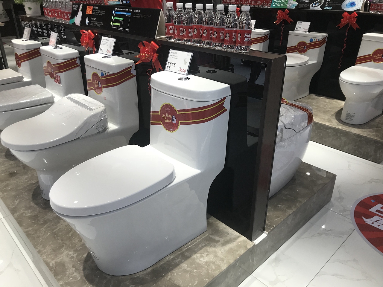 日丰卫浴专卖店宜宾店 卫浴门店摄影精选