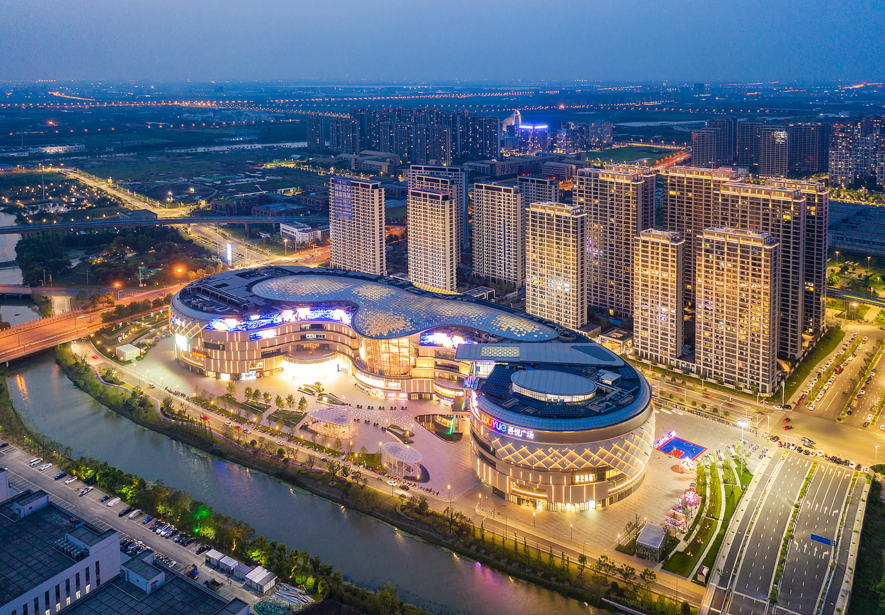 苏州市相城区高铁新城吾悦广场