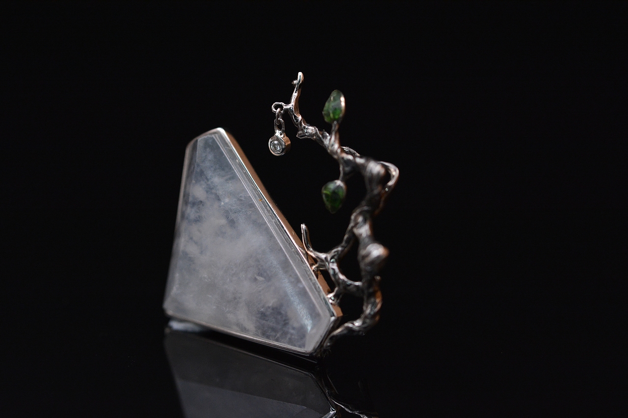 18k金翡翠61枯木逢春吊坠