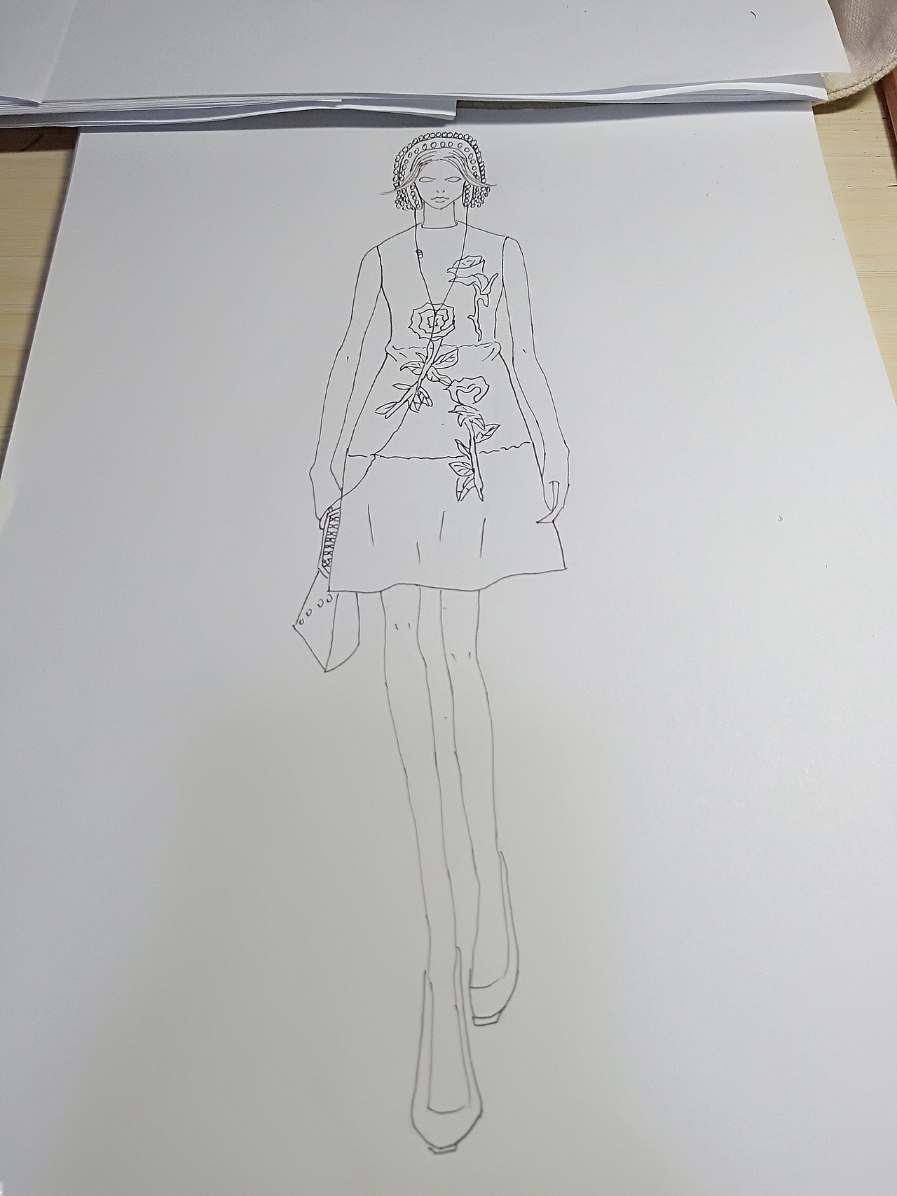 临摹女装服装设计（图ZMTUwNzc5MTA4） - 休闲/流行服饰 - 站酷设计师NaNaChris原创素材 - 站酷ZCOOL