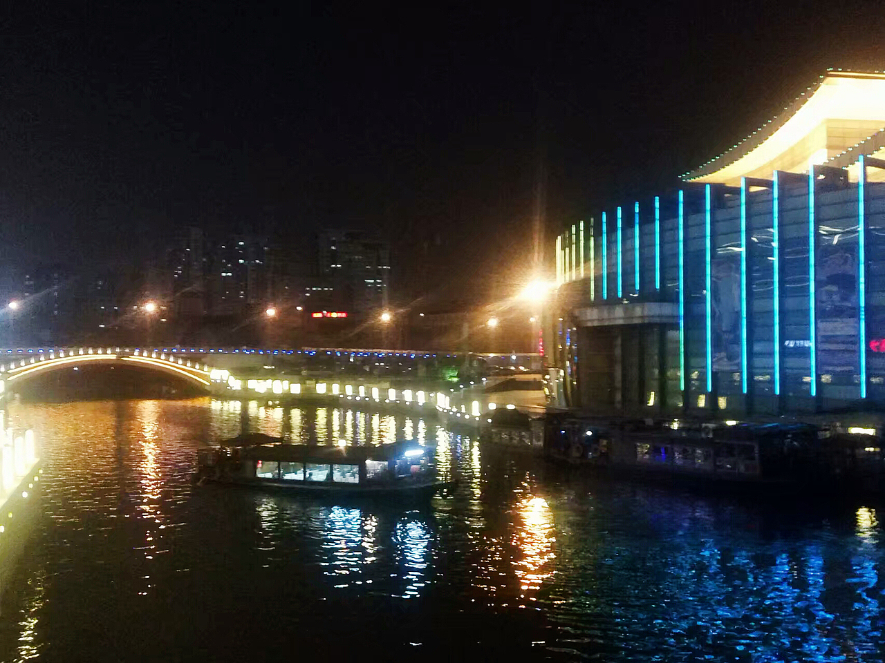 冬季的苏州·街拍夜景