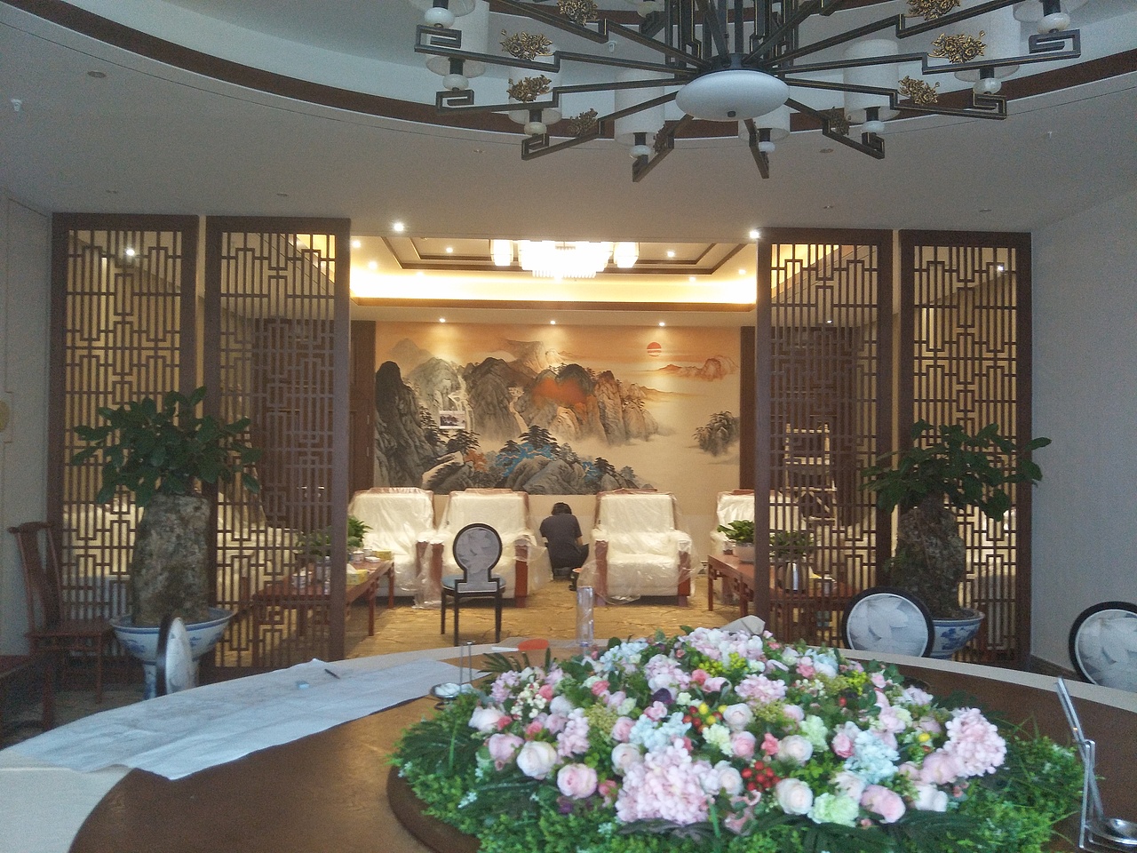 昆明餐厅 墙体彩绘云南壁画 手绘 装饰画 油画国画软装