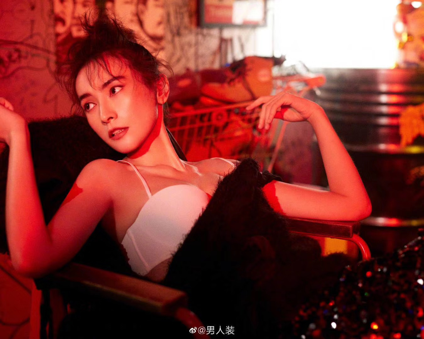 《男人装》 2019.09新闻女郎:李媛