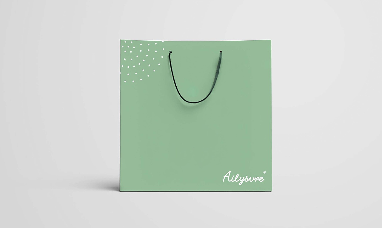 《Ailysure》儿童服装品牌设计（图ZMTYzMDUxNzM2） - 品牌 - 站酷设计师爱吃菠萝咕噜肉原创素材 - 站酷ZCOOL