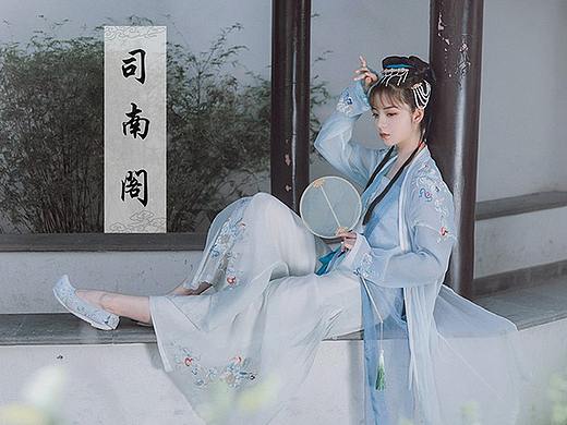 汉服设计/木梨枝《月珀》