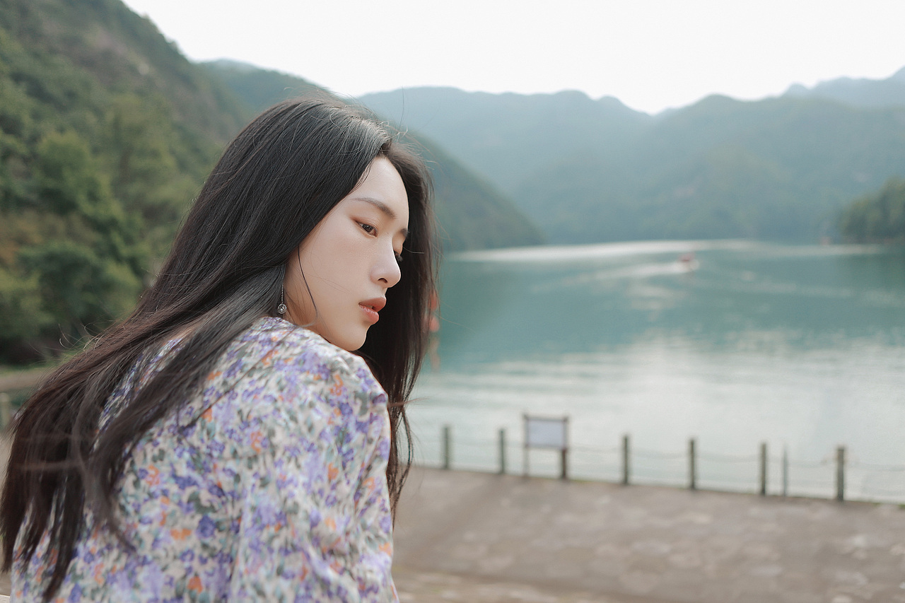 钟情（图ZMjY5MDY5ODE2） - 人像摄影 - 站酷设计师YURI30原创素材 - 站酷ZCOOL