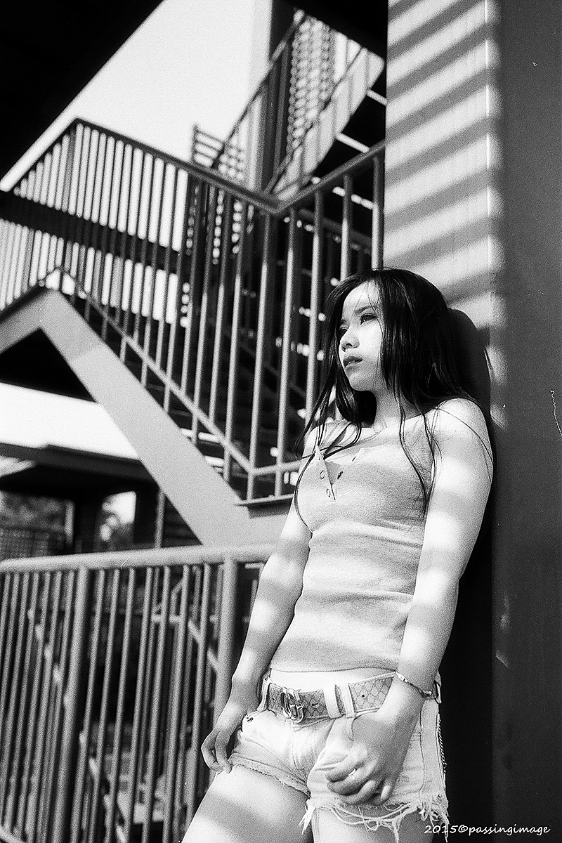 【过客映画】忽然之间#菲林#（图ZMjkyMDQ4NTI=） - 人像摄影 - 站酷设计师绝对过客原创素材 - 站酷ZCOOL