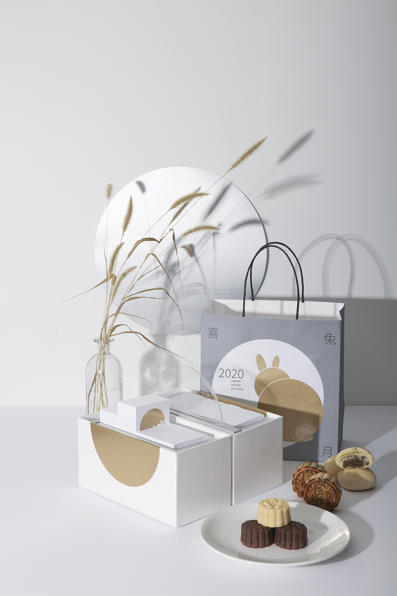 喜兔入月 2020中秋礼盒（图ZMjIzODQyNzQ4） - 包装 - 站酷设计师勉强设计事务所原创素材 - 站酷ZCOOL