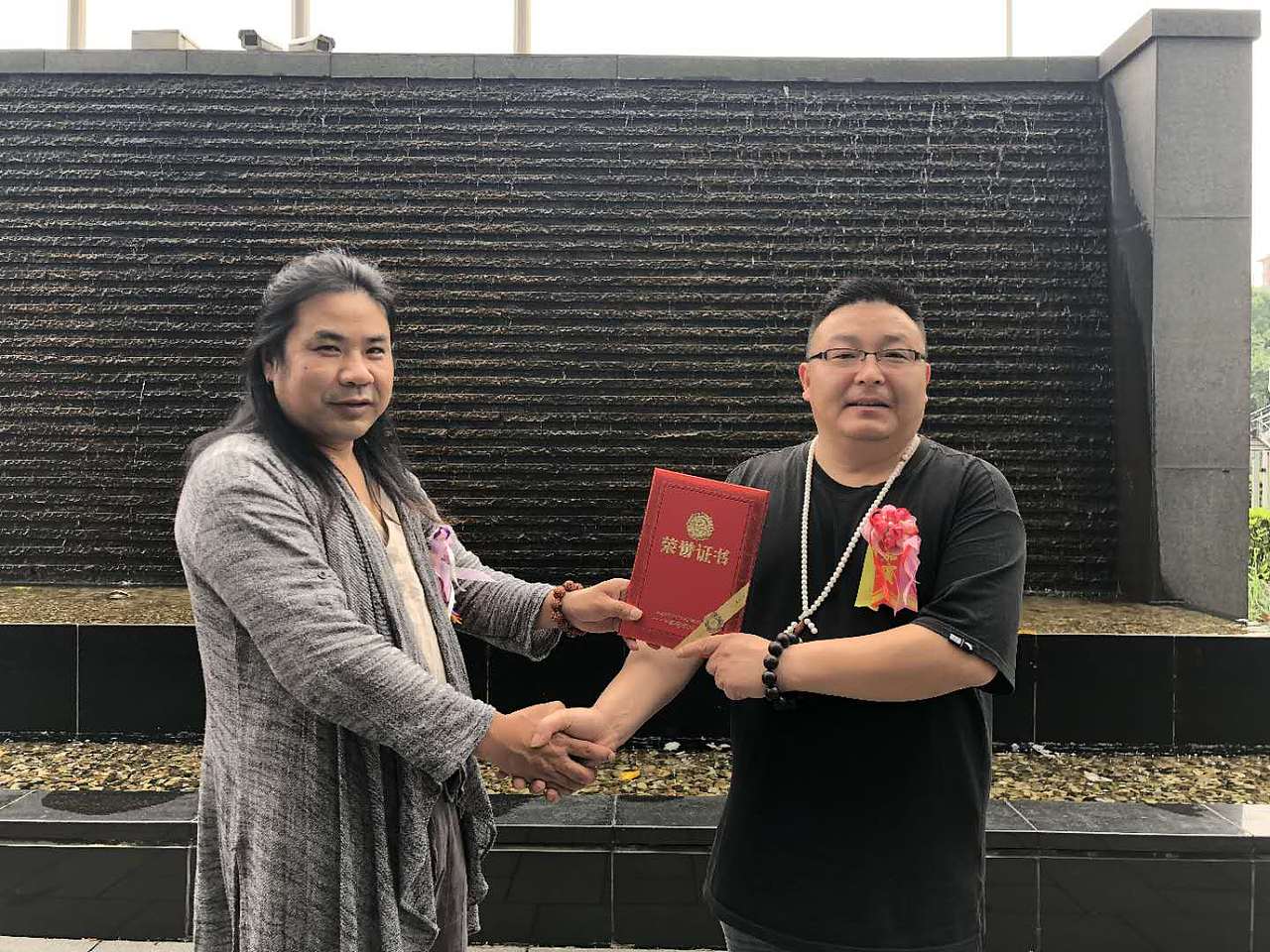 大美秋阳系统门窗佘山别墅高端选择（图ZMTYxNTM2ODc2） - 概念设定 - 站酷设计师中国门窗营销协会原创素材 - 站酷ZCOOL