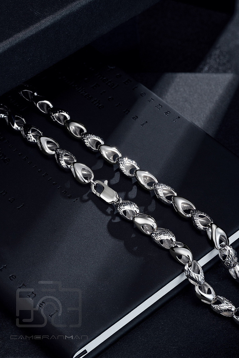 男士铂金项链拍摄（图ZMjE5Mzk5Mzc2） - 产品摄影 - 站酷设计师SattvaHsu原创素材 - 站酷ZCOOL