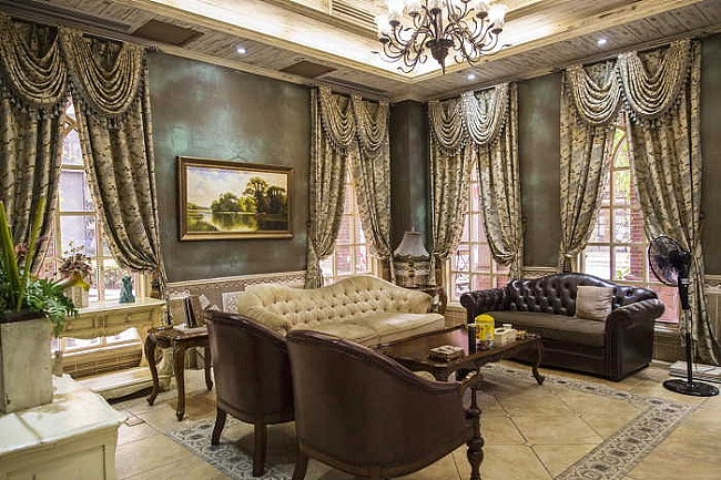 古典雅致的空间,一杯茶加一本书,便是午后最惬意的时间