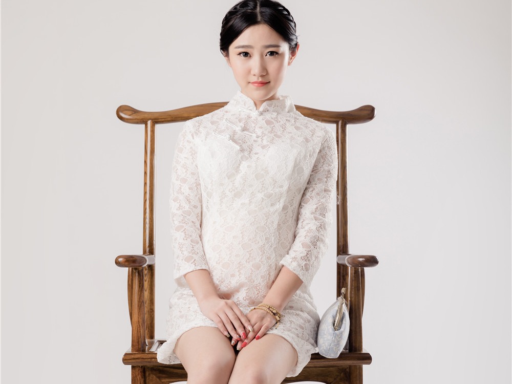 民国大肚旗袍孕妇照