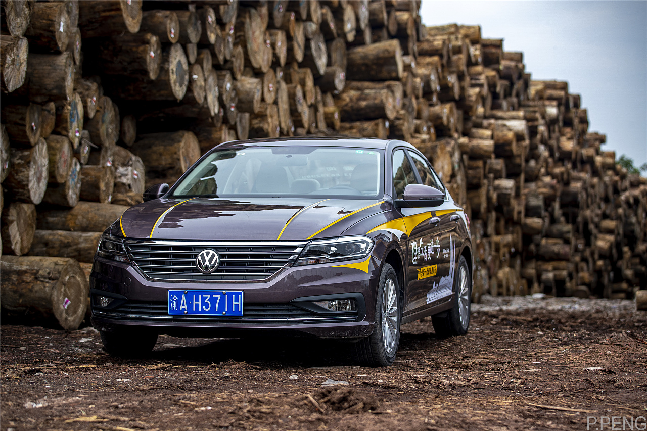 千里为重,广大为庆-上汽大众朗逸l