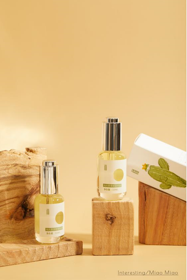 产品拍摄 仙人掌精华油拍摄 商业摄影 创意摄影 广告拍（图ZMjczMTg1MzQ4） - 产品摄影 - 站酷设计师贺兰喵原创素材 - 站酷ZCOOL