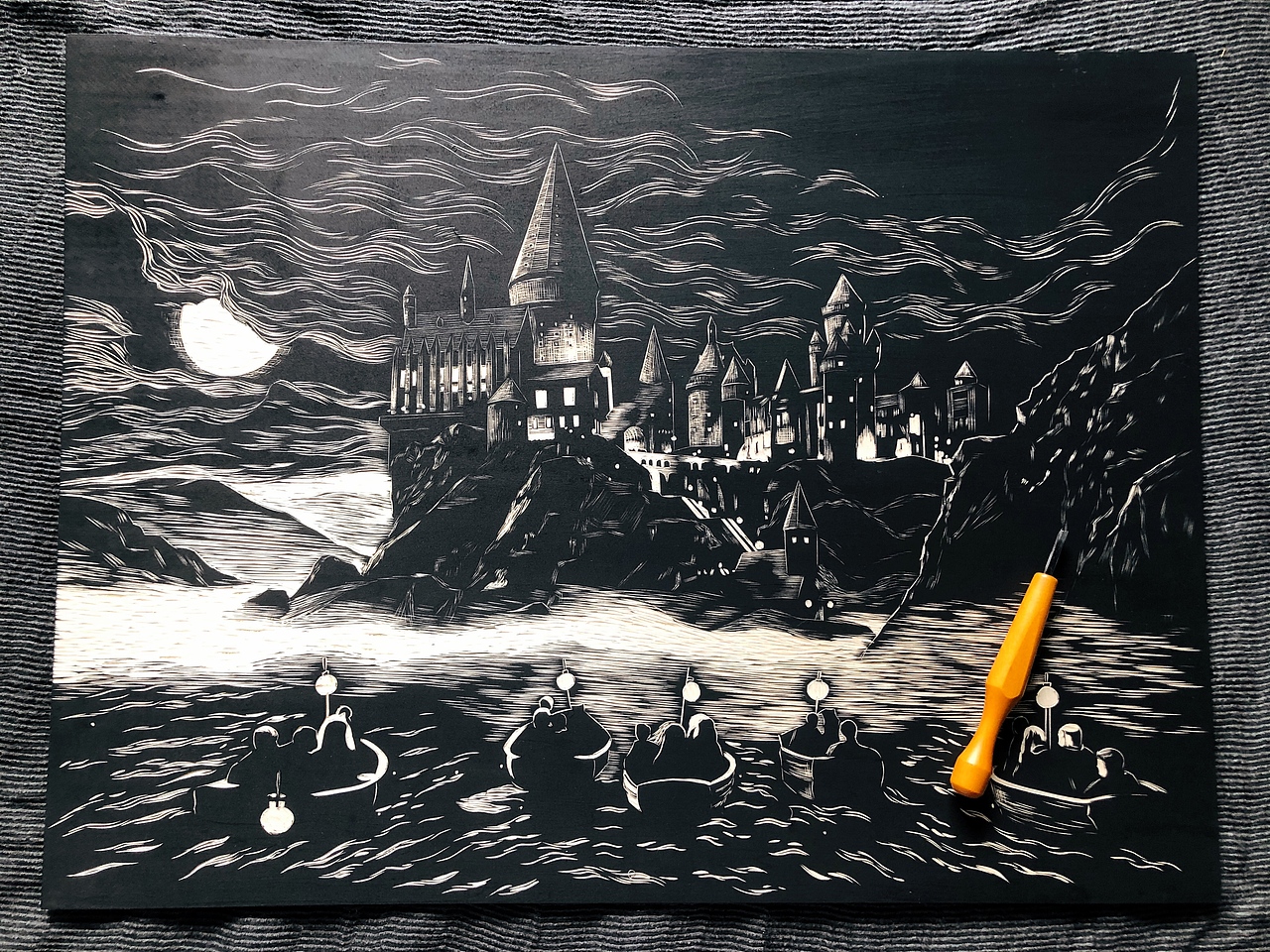 手工雕刻哈利波特·霍格沃茨黑白木板画|纯艺术|绘画|wuhaiting