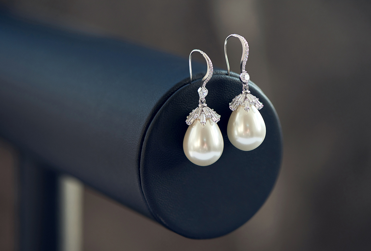 耳钉自然光拍摄