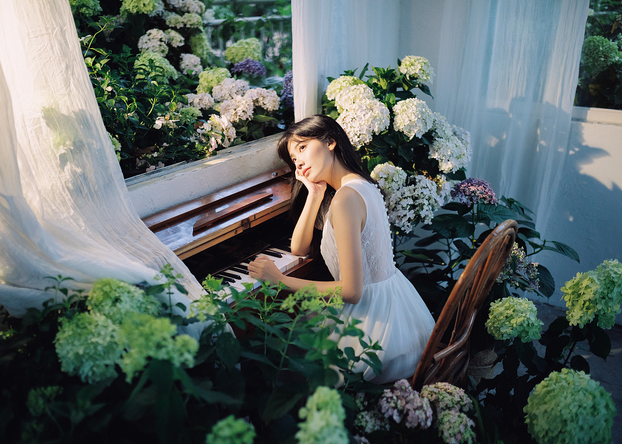 谁的心房,开满了花